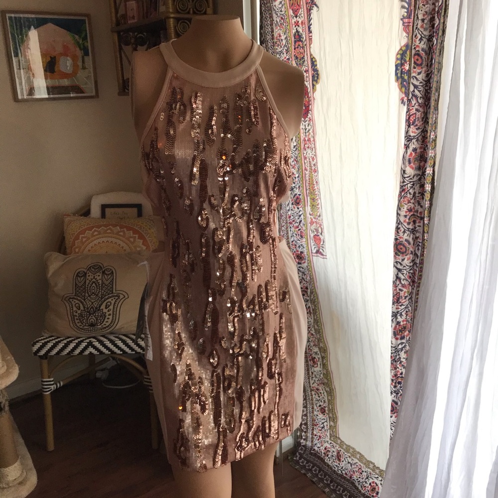 NWT❣️bebe Dress